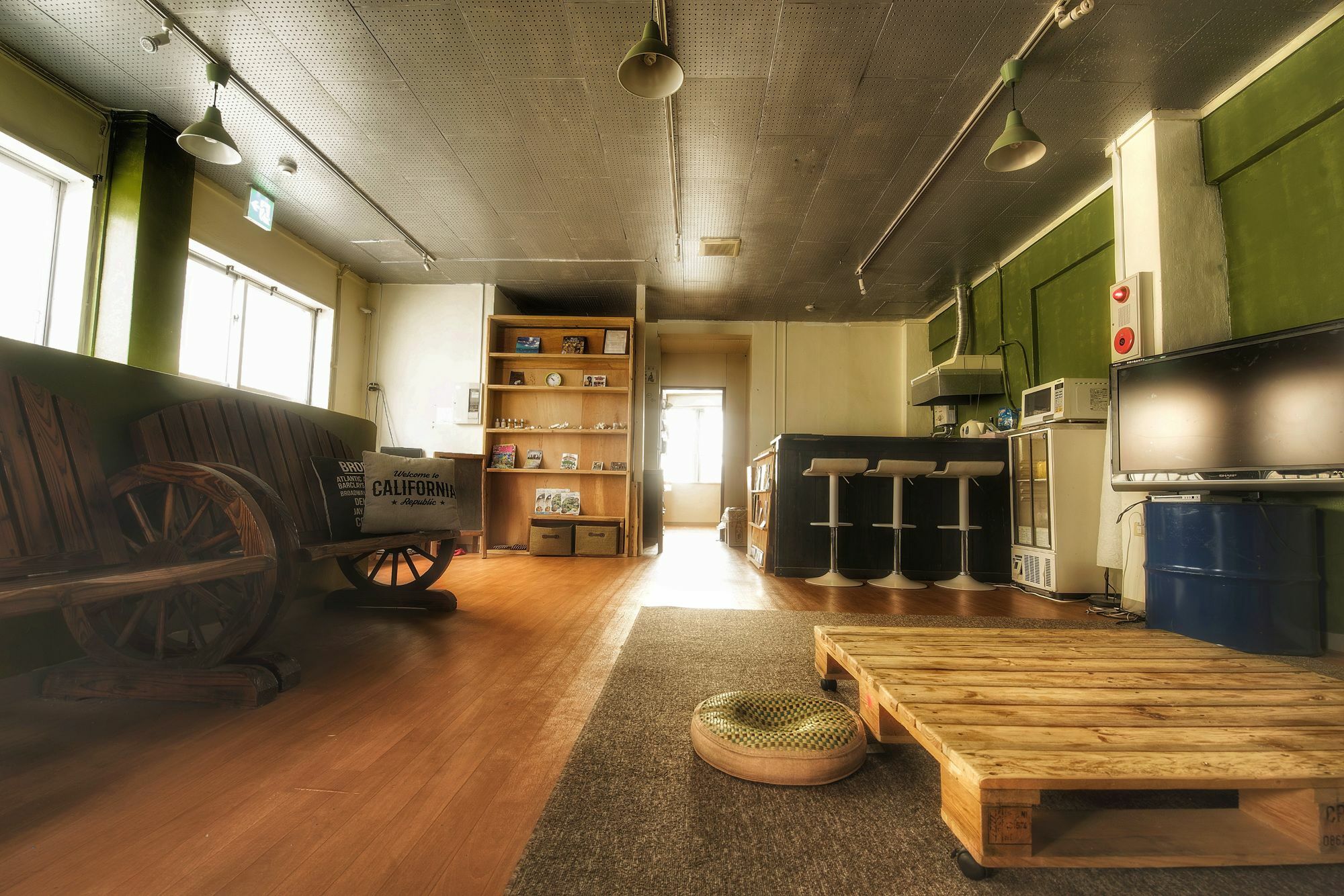 Hostel Next Tainment Naha Exterior foto